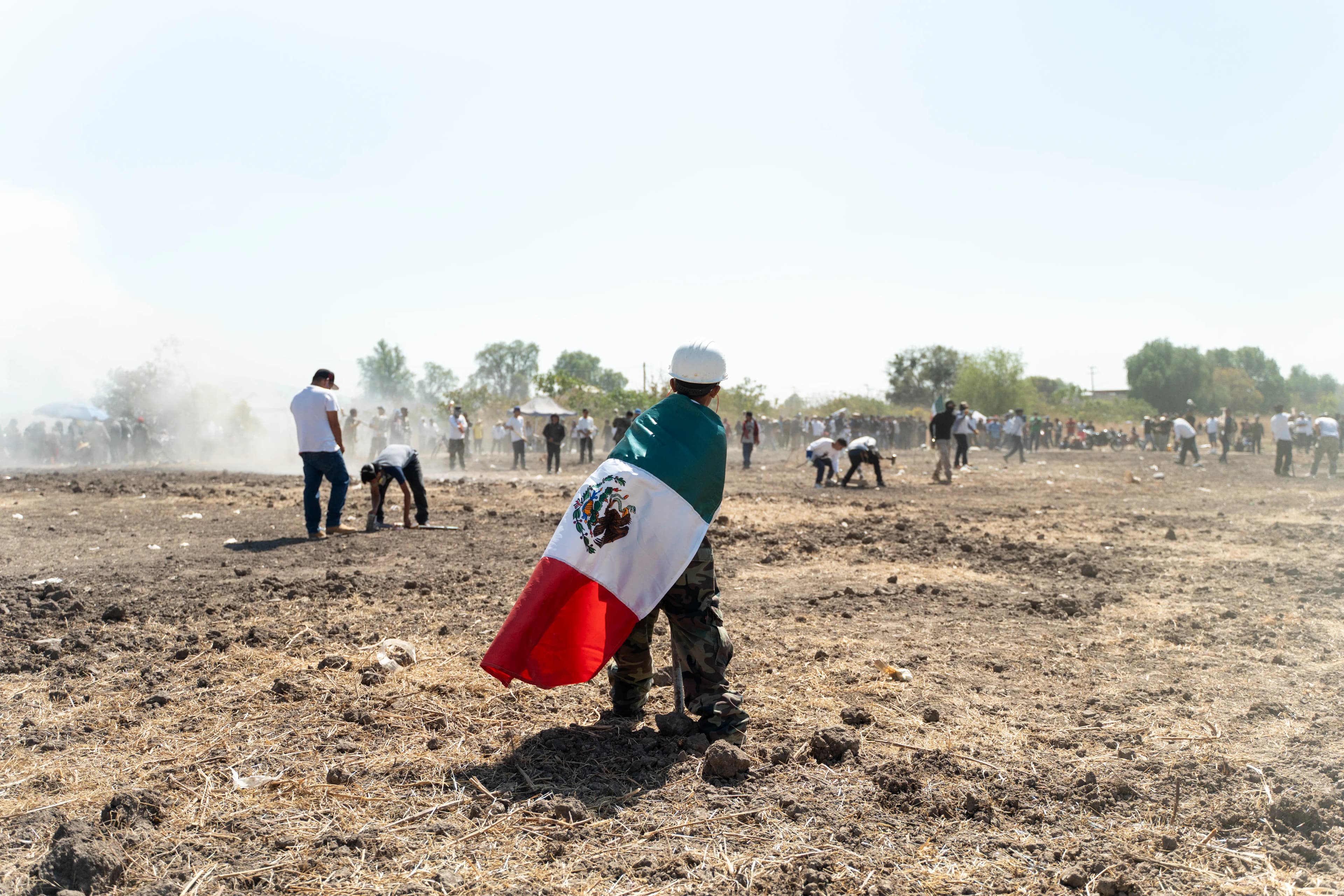 Exploding Hammers, Mexico photo 9