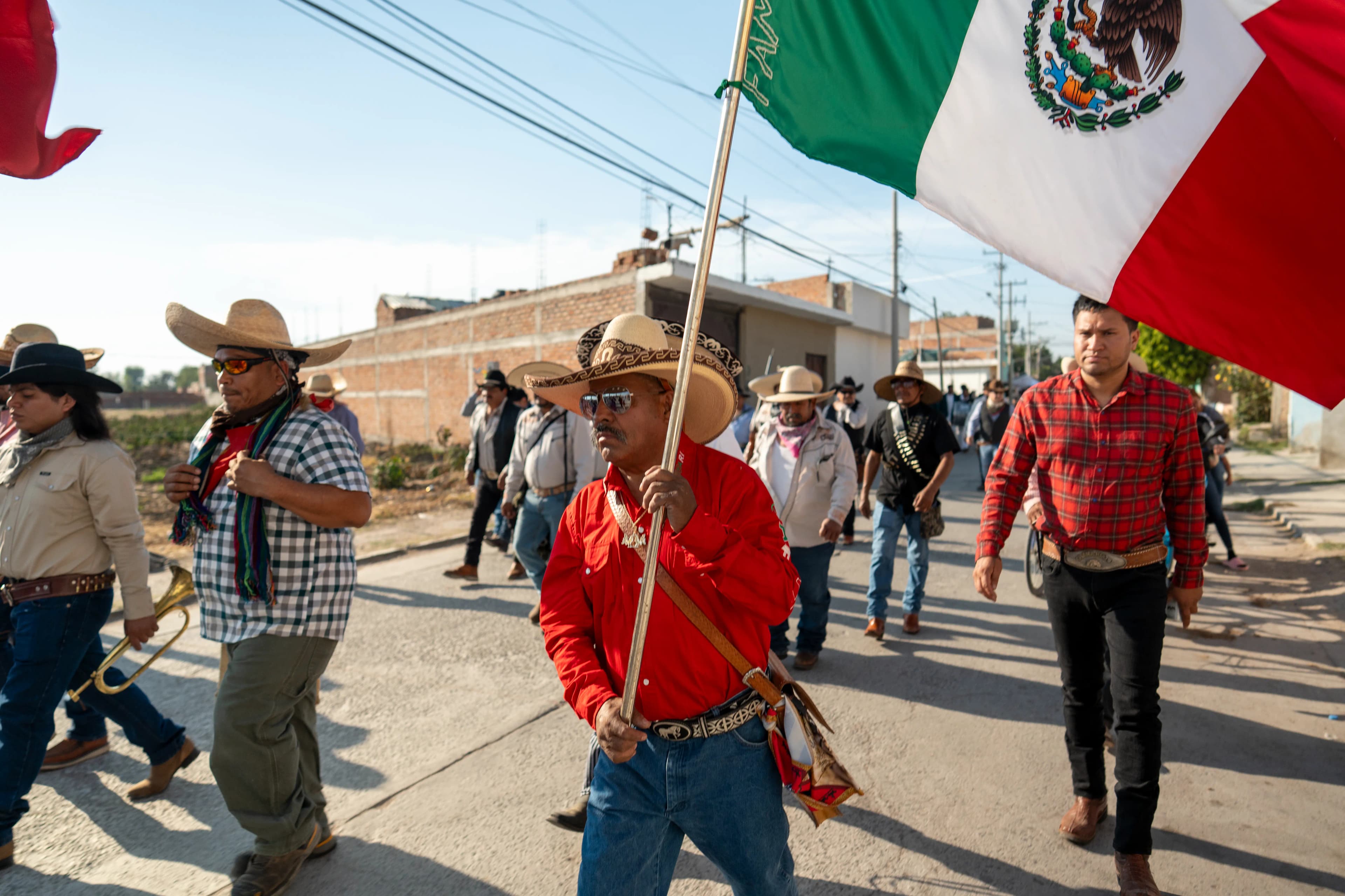 Exploding Hammers, Mexico photo 3